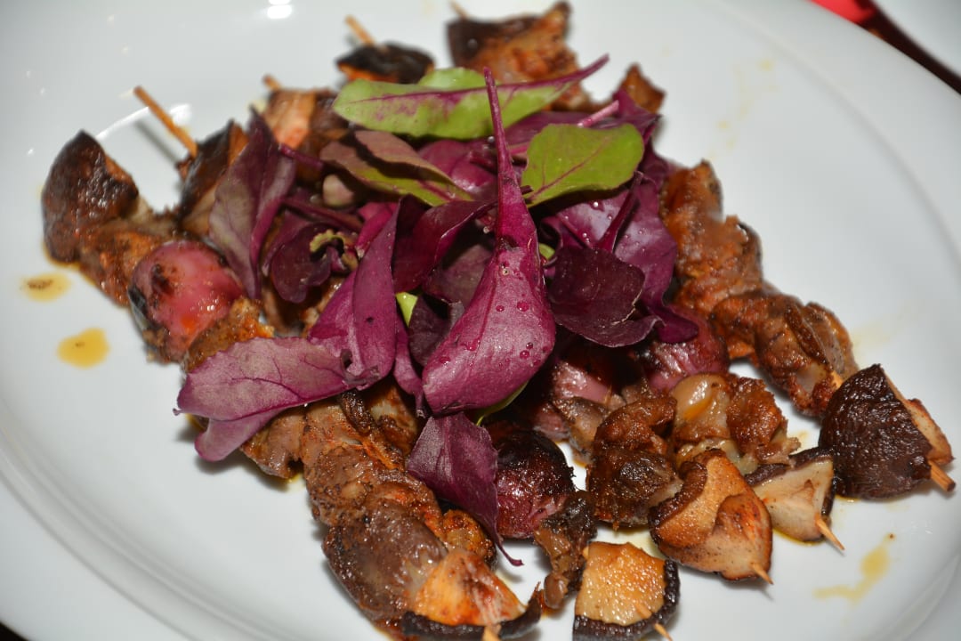 Gastro Hotel Estreya Residence