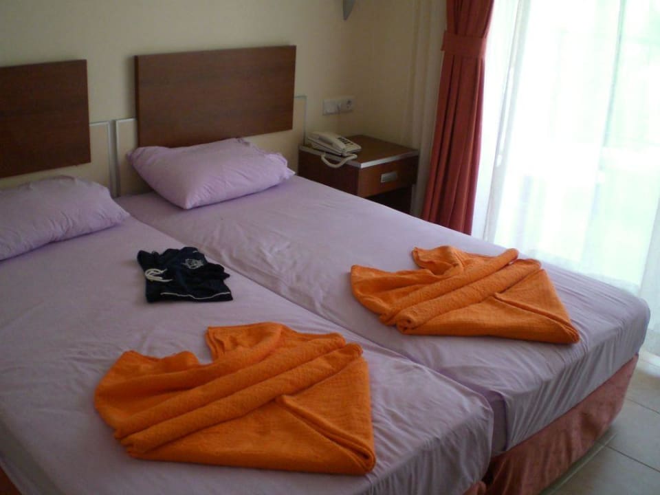 Innenansicht Zimmer Sayanora Hotel