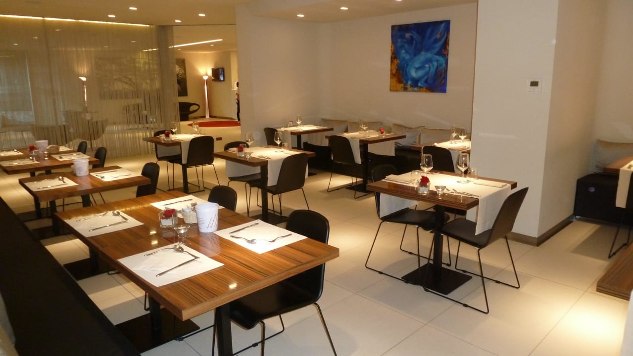 Abendessen / Frühstück Albergo Dei Laghi