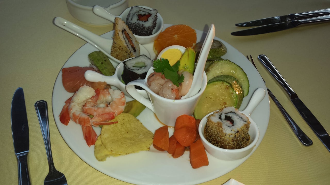 Sushi Sunis Elita Beach Resort & Spa