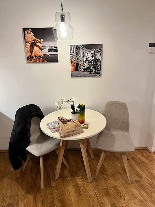 Zimmer Oliver Apartments