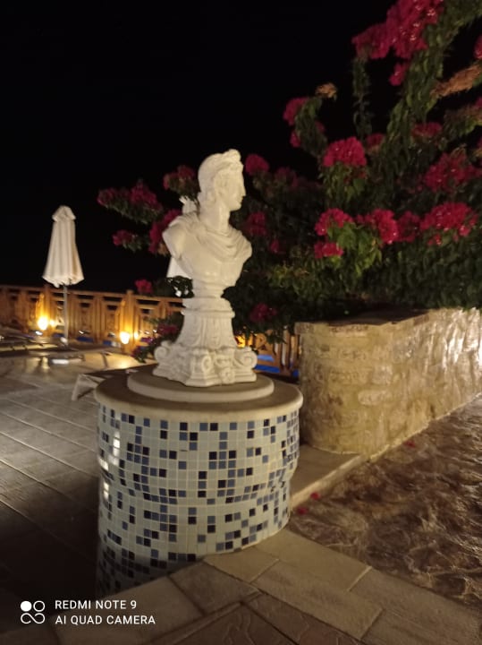 Außenansicht Hotel Kalithea Horizon Royal