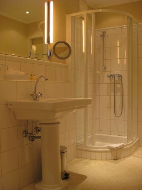 Hotel Hubertus, Zimmer 32 Hotel Hubertus