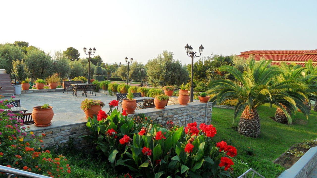 Hotelgarten Blue Dolphin Resort Hotel