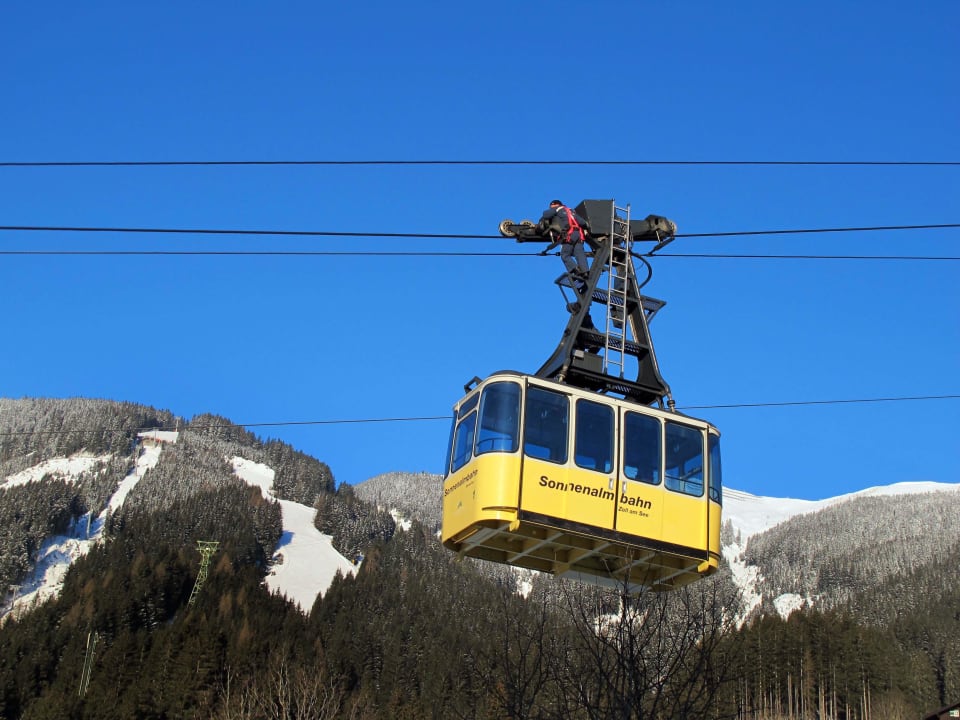 Blick vom Balkon VAYA Zell am See