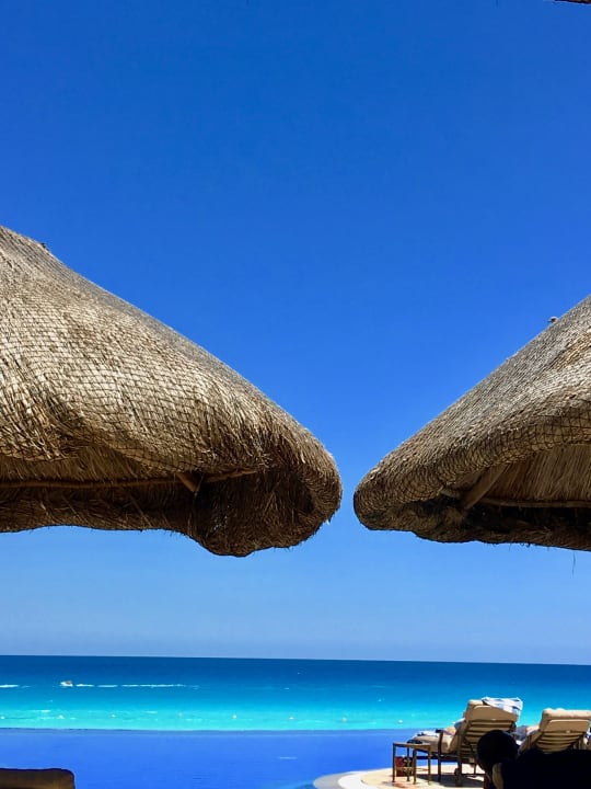 Strand Hotel J.W. Marriott Cancun Resort & Spa