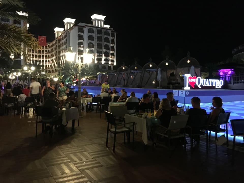 Außenansicht Quattro Beach Spa & Resort