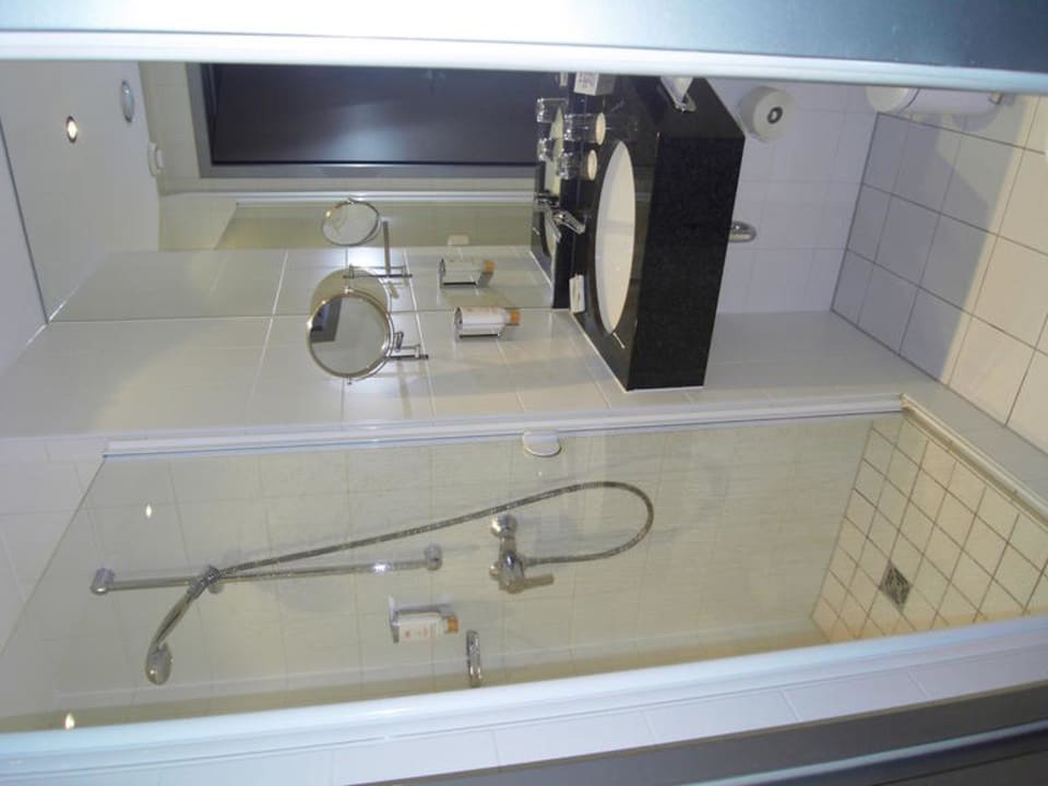 Das Bad/WC Mercure Hotel Hamburg Mitte
