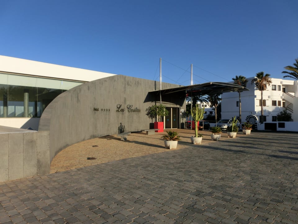 Eingang Hotel Las Costas