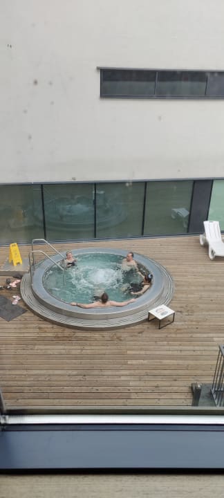 Pool Marine Hotel by Zdrojowa