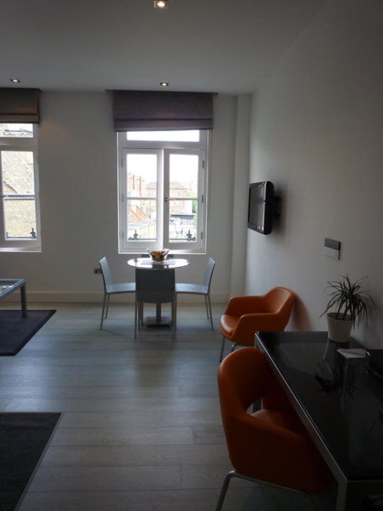 Zimmer, von der Tür aus gesehen Hotel Templeton Place