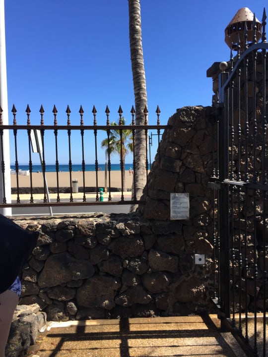 Kurz vorm Strand Hipotels La Geria