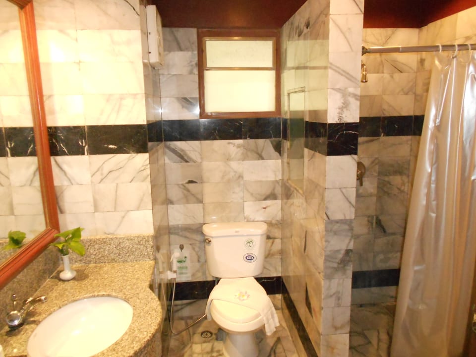 Zimmer The Fair House Beach Resort