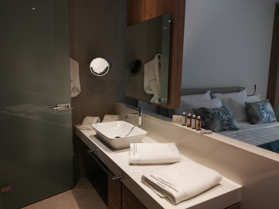 Offenes Badezimmer. Gennadi Grand Resort