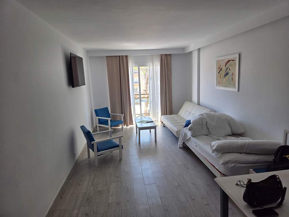 Zimmer Guya Wave Hotel