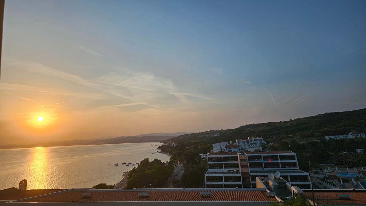 Ausblick Akrathos Beach Hotel