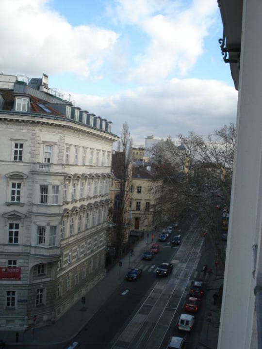 Aussicht vom Zimmer II NH Wien Belvedere