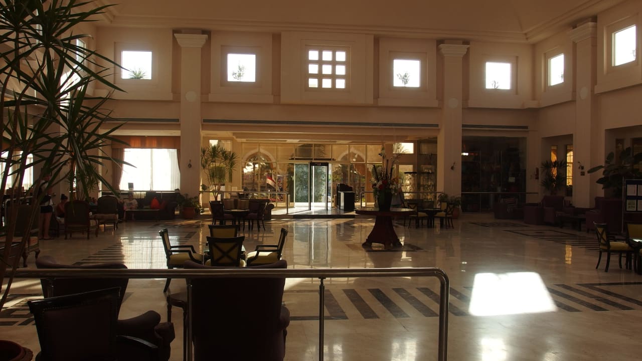 Lobby Hotel Tropicana Azure Club