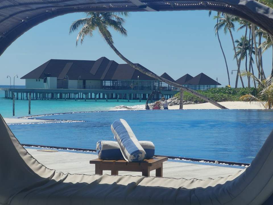 Pool TUI BLUE Olhuveli Romance