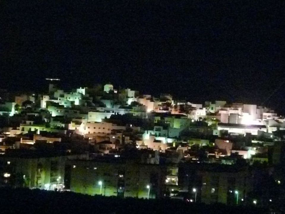 Almunecar in der Nacht Hotel Victoria Playa