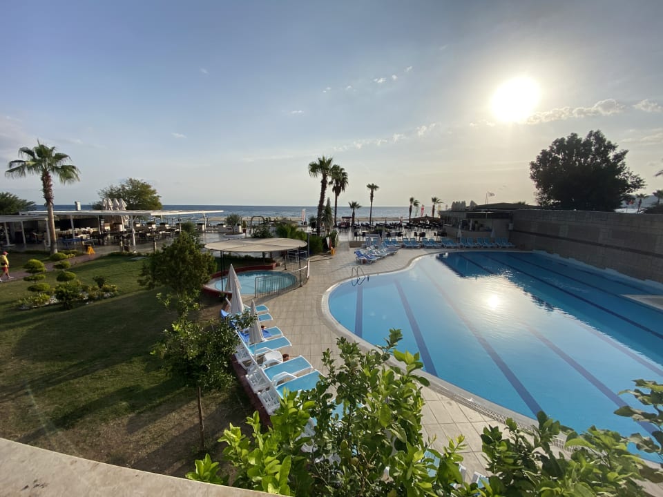 Pool Armas Gül Beach