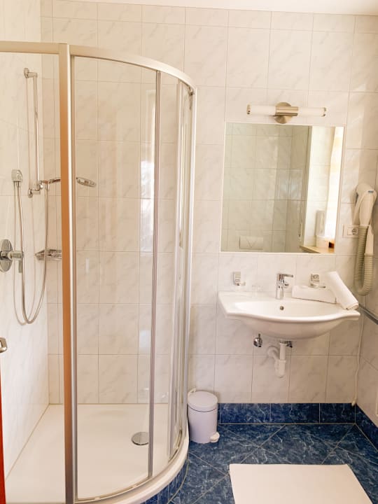 Zimmer Hotel Montani