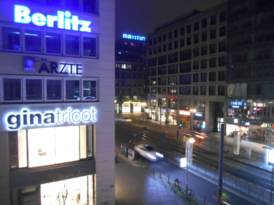 Friedrichstr. abends NH Collection Berlin Mitte Friedrichstrasse