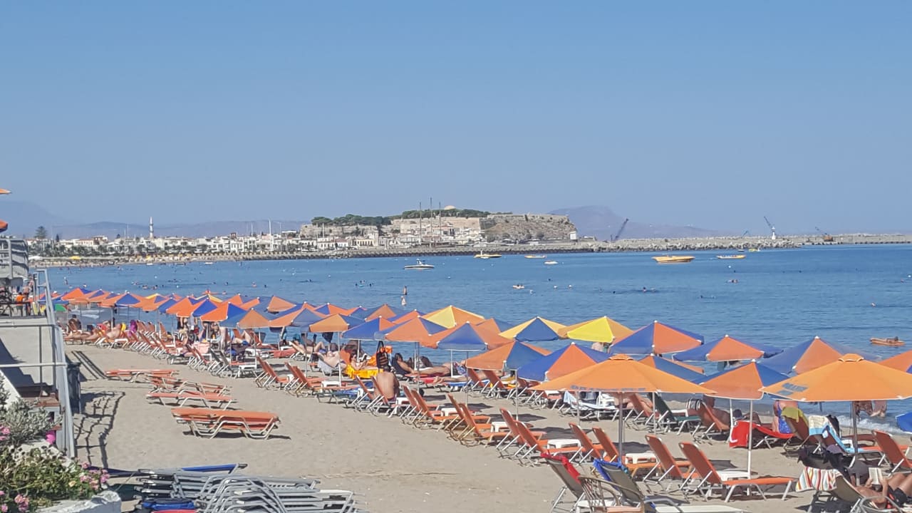 Strand Hotel Theartemis Palace