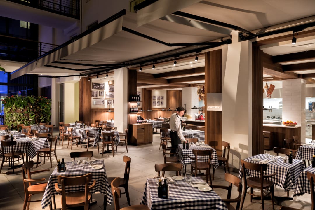 Gastro Estrel Hotel Berlin