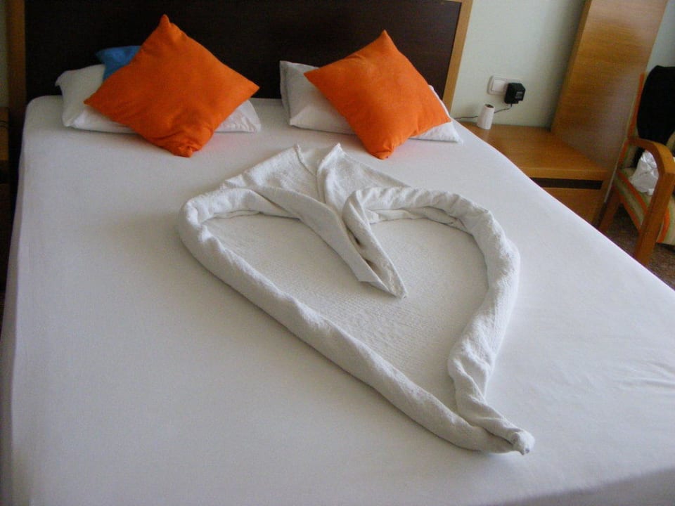 Immer eine Überraschung von der Zimmerreinigung Hotel Sirma