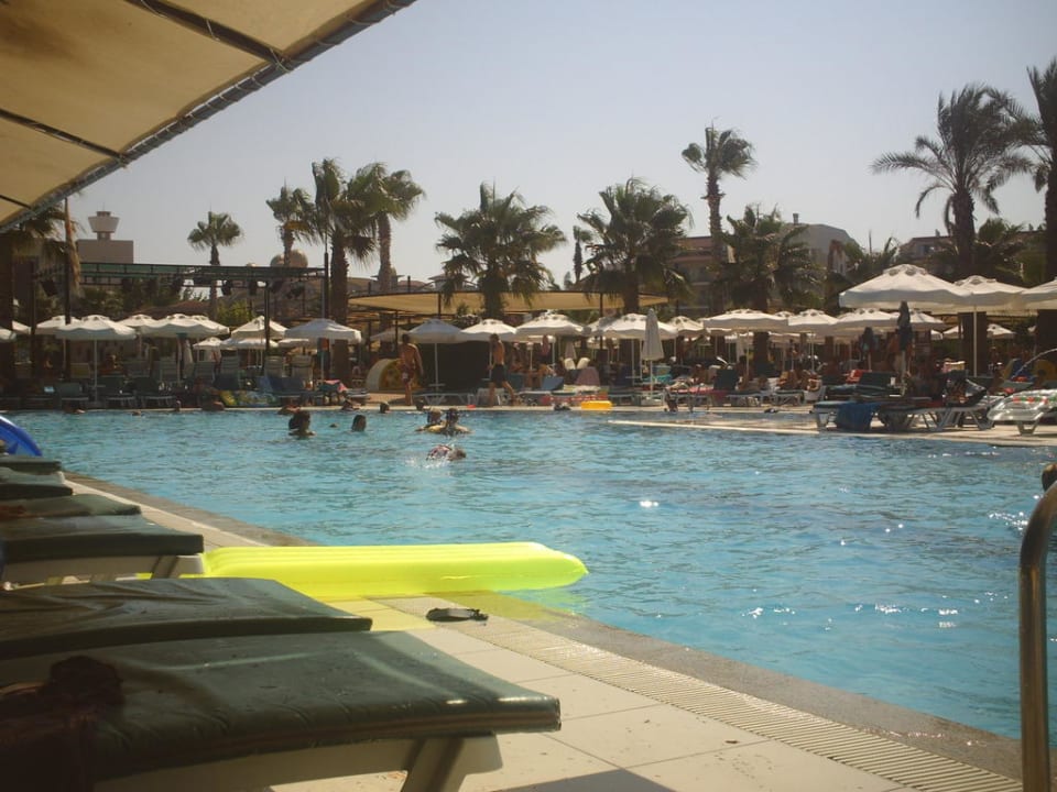 Pool Hane Family Resort