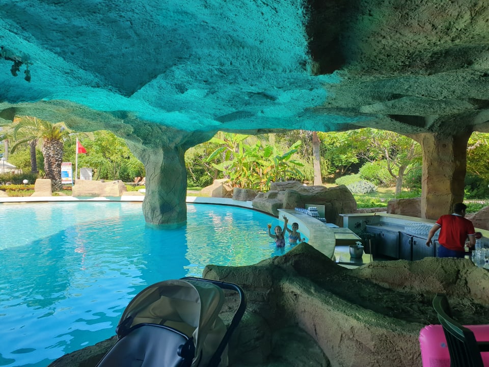 Pool Starlight Resort Hotel