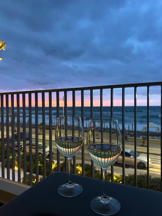 Ausblick Ikones Seafront Luxury Suites