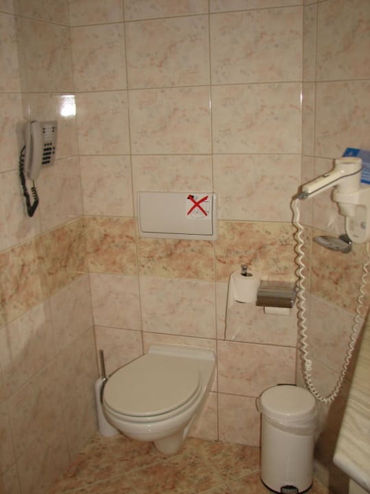 Łazienka w pokoju Lindos Princess Beach Resort & Spa