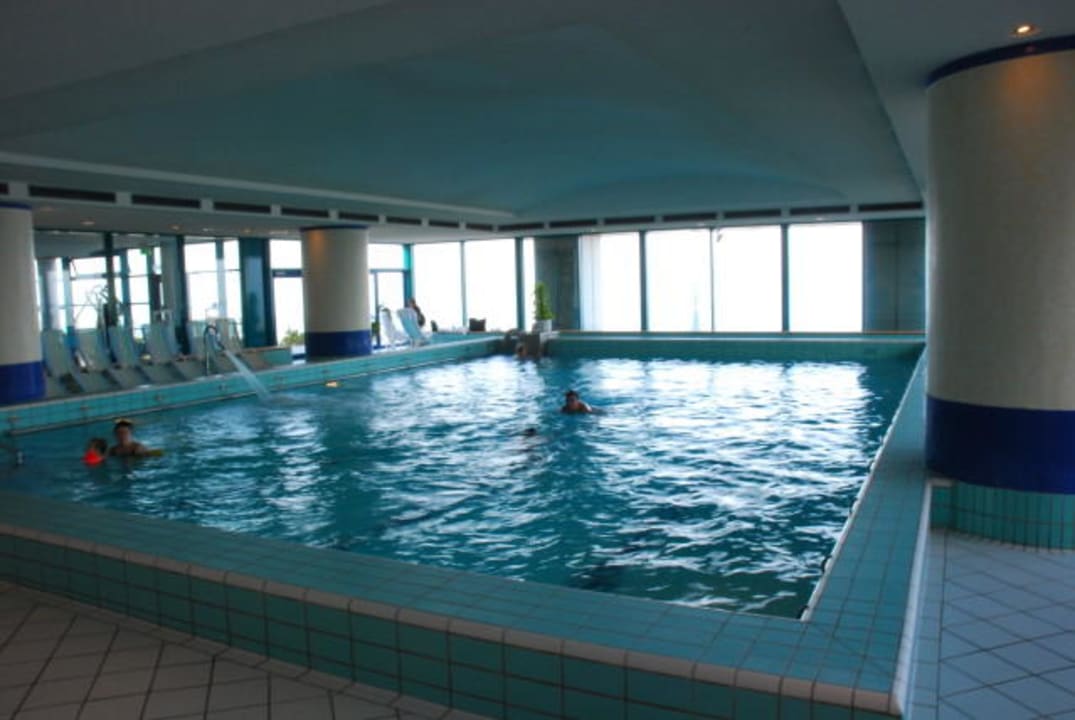 Meerwasser-Schwimmbad Hotel Neptun