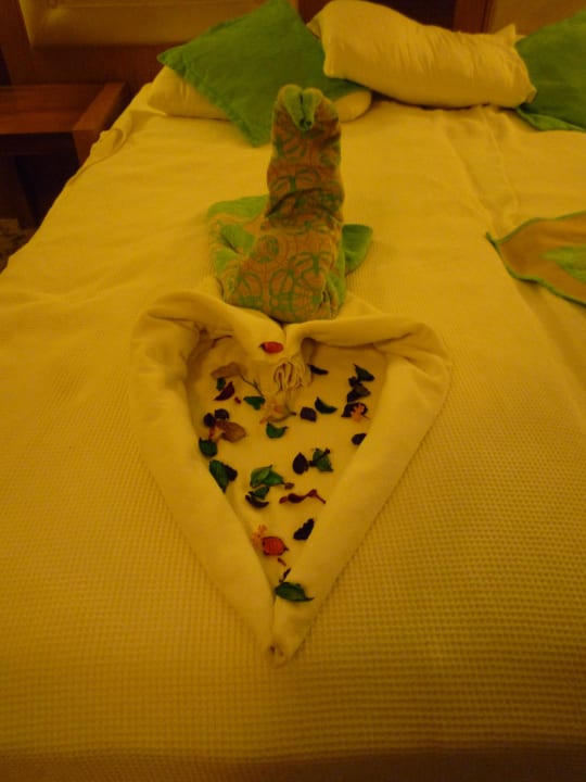Überraschung Saturn Palace Resort Hotel