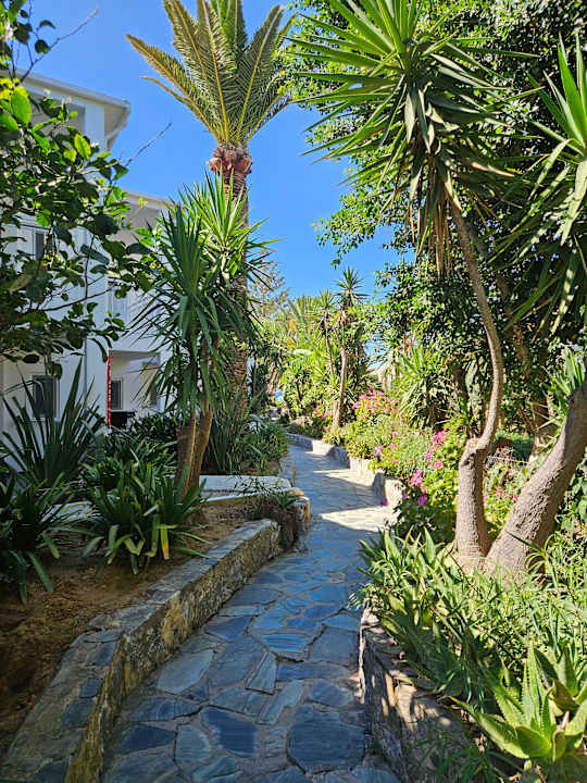 Außenansicht HARPIN Happy Days Beach Hotel