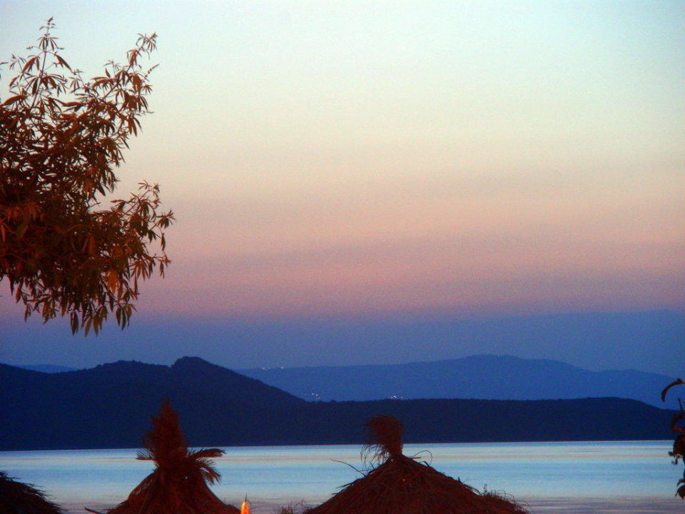 Sonnenuntergang Hotel Venus Beach