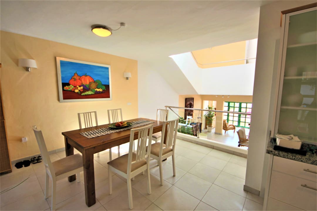 Zimmer IVV.SL Ferienhaus Vieja 7