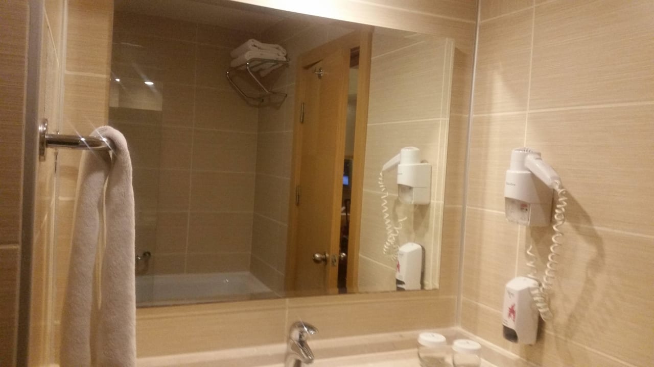 Bad mit Badewanne Saphir Resort & Spa