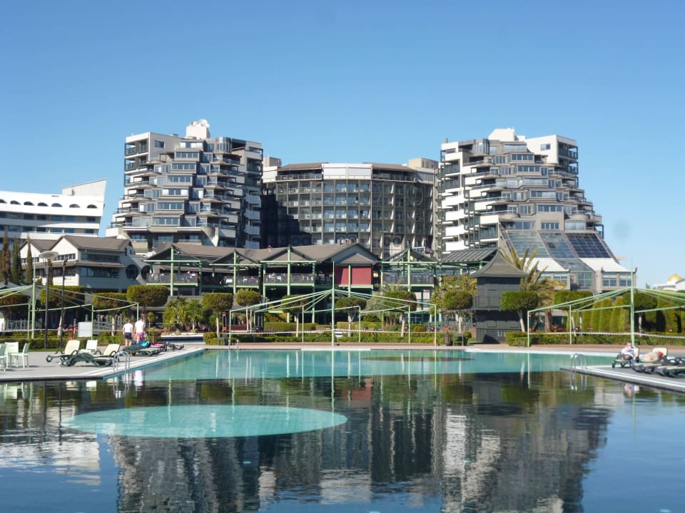 Riesige Poolanlage Limak Lara Deluxe Hotel & Resort