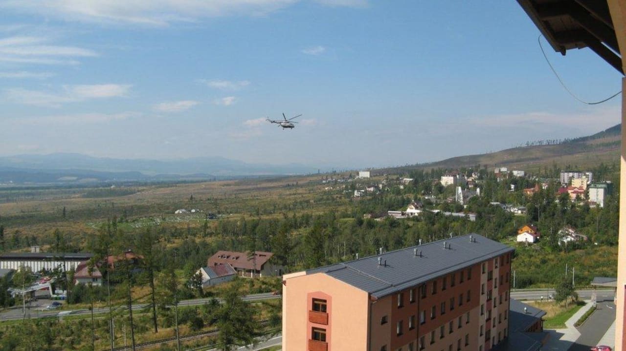 Ausblick und 2. Hotelteil Hotel Belevue / Bellevue