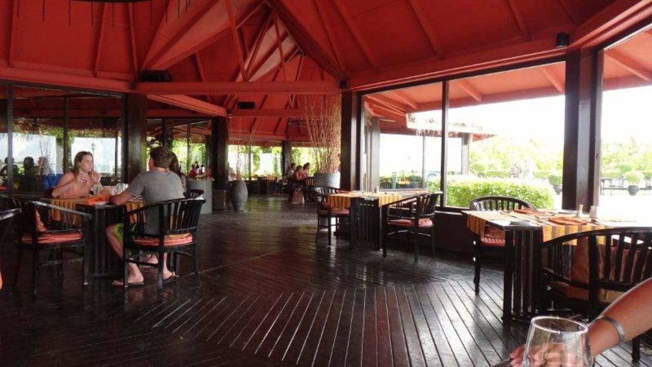 Sunset Restaurant Adaaran Prestige Ocean Villas