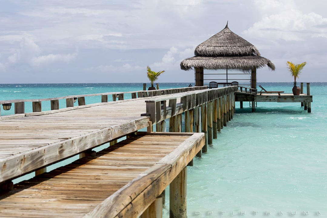 Short candle light dinner Kuramathi Maldives