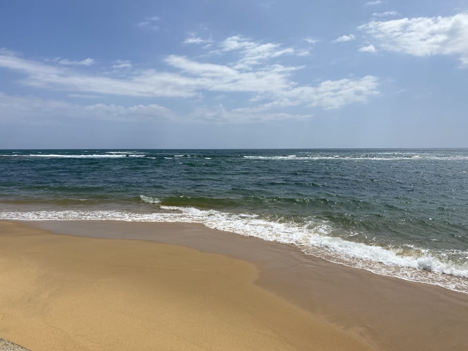 Strand Earl’s Reef Beruwala
