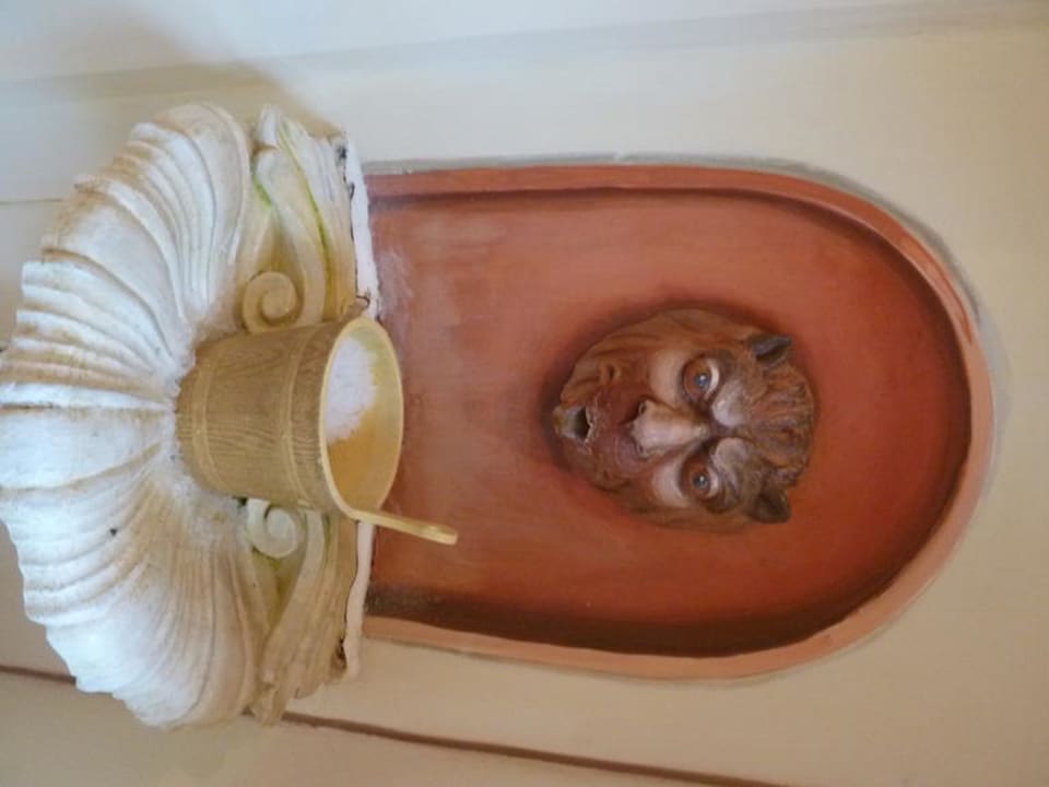 SPA-Bereich. Er spuckte Eis! Riessersee Hotel