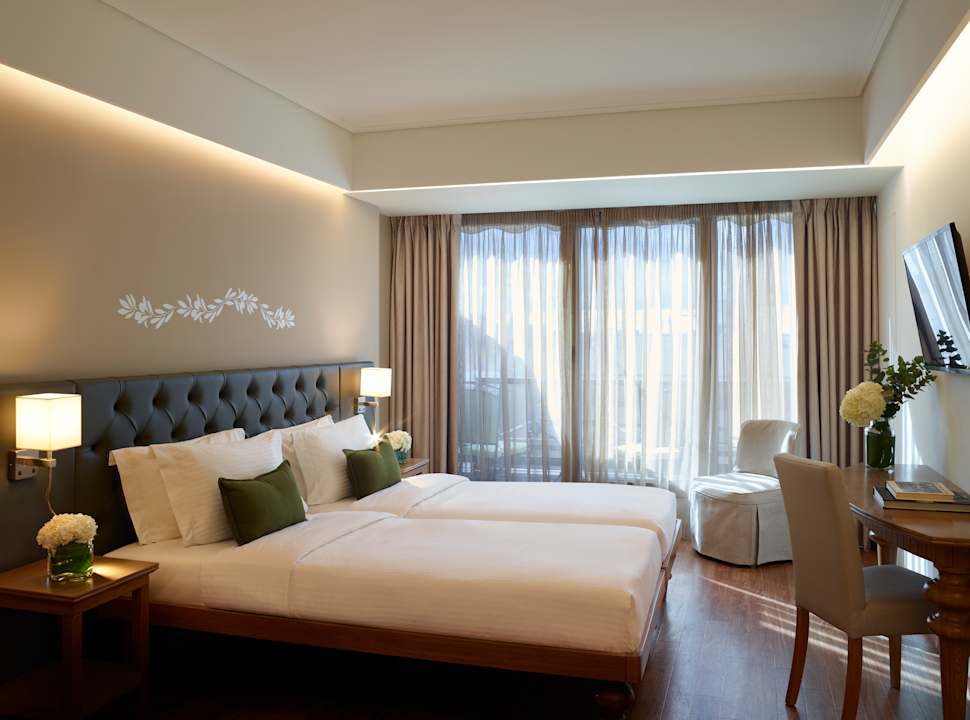 Zimmer Titania Hotel