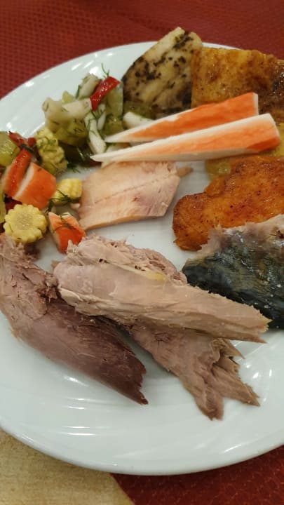 Gastro Saturn Palace Resort Hotel