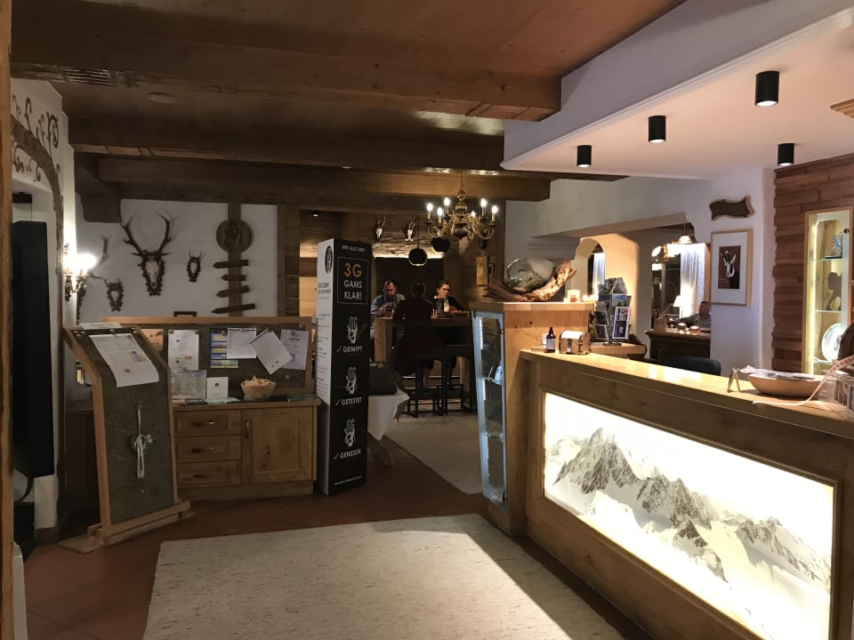 Lobby Hotel Der Stubaierhof Neustift