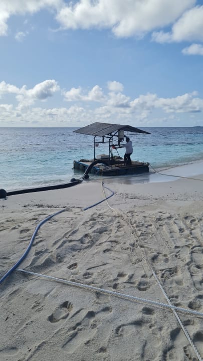 Strand Angaga Island Resort